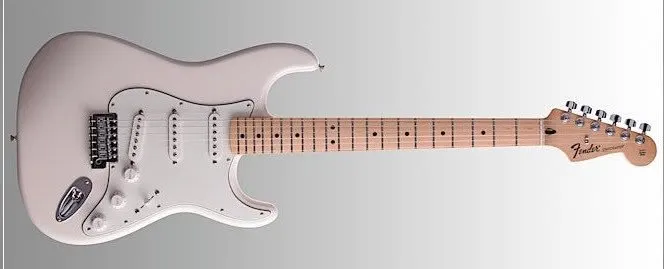 Fender Standard Stratocaster