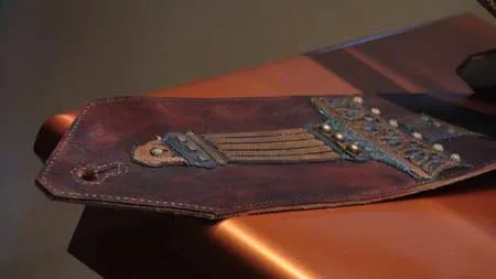 guitar strap