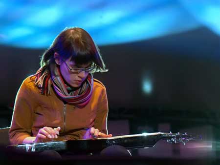 kaki king percussive style