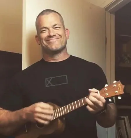 jocko willink playing guitar