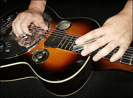 old man lap steel